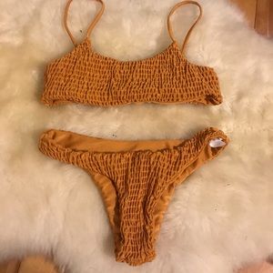 NWOT ruched swimsuit